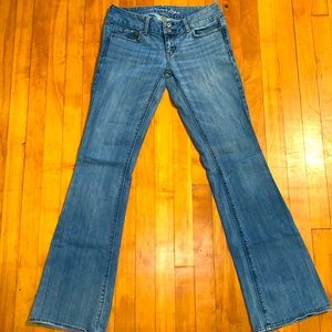 AE Artist Flare Jeans
